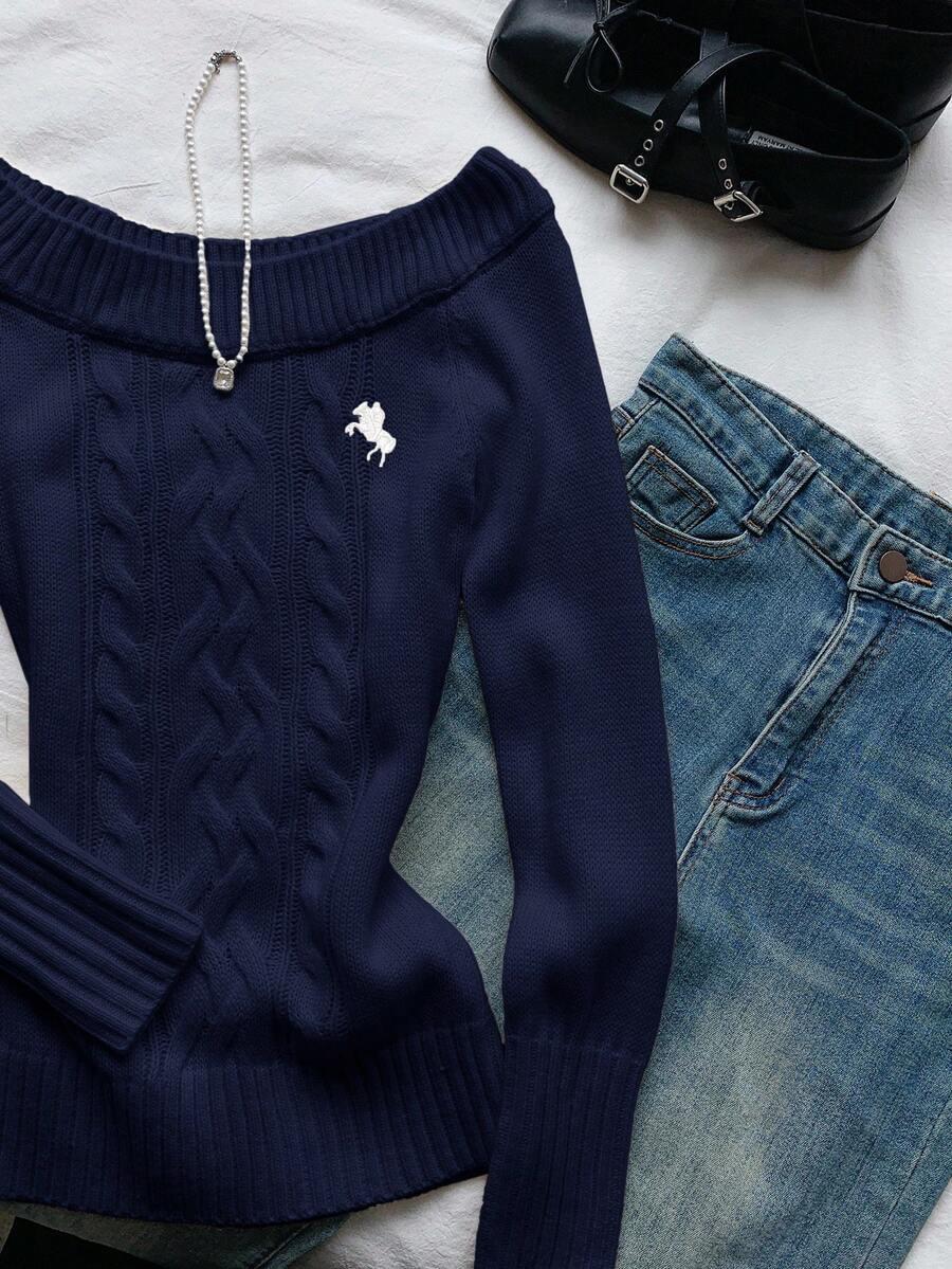 niebieski dzianinowy sweter