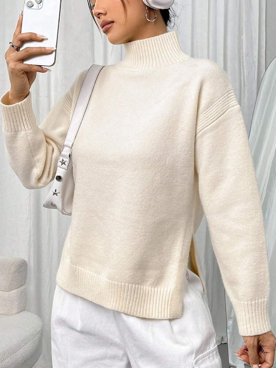 beżowy sweter golf