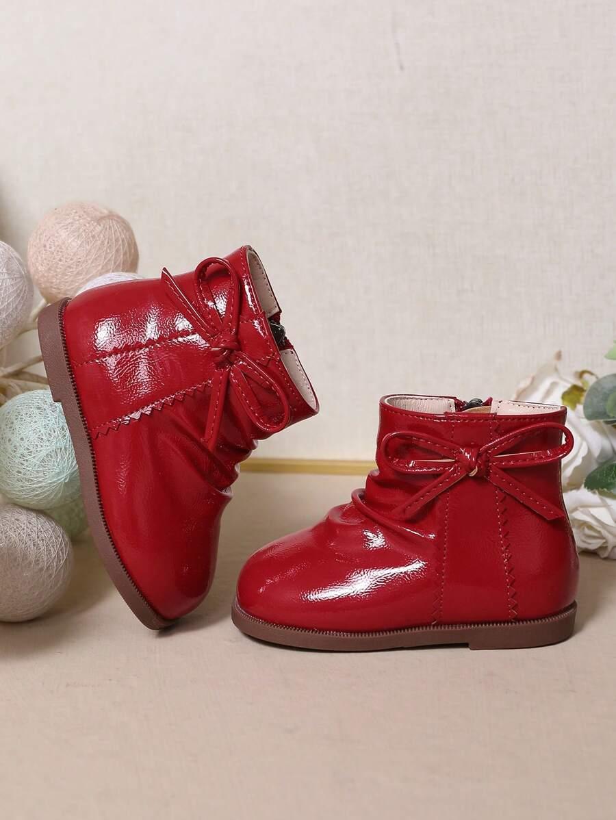 czerwone buty kokarda 