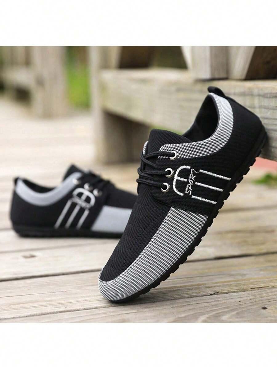 sznurowane buty sportowe