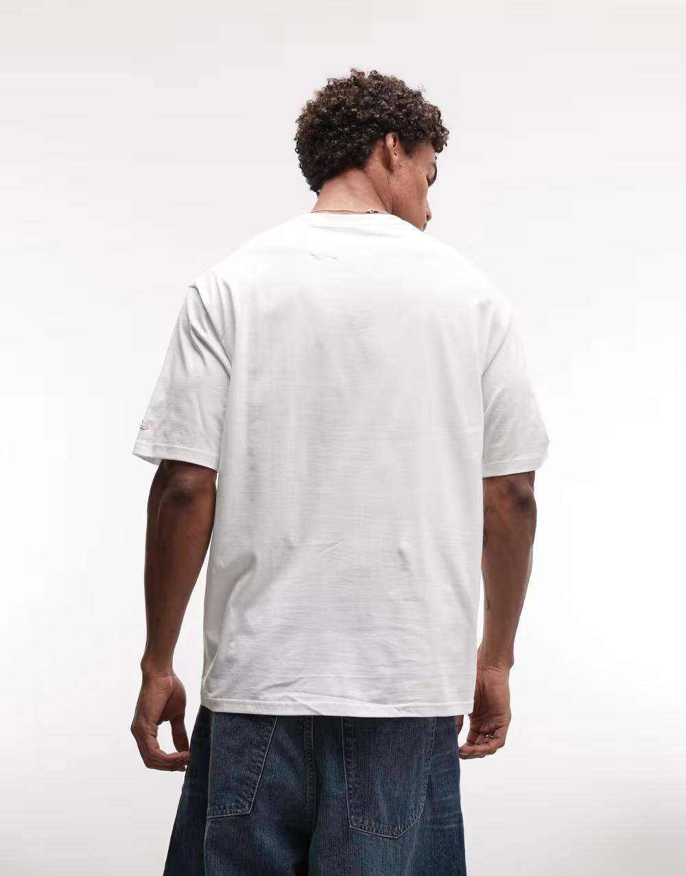 biały t-shirt okrągły dekolt logo