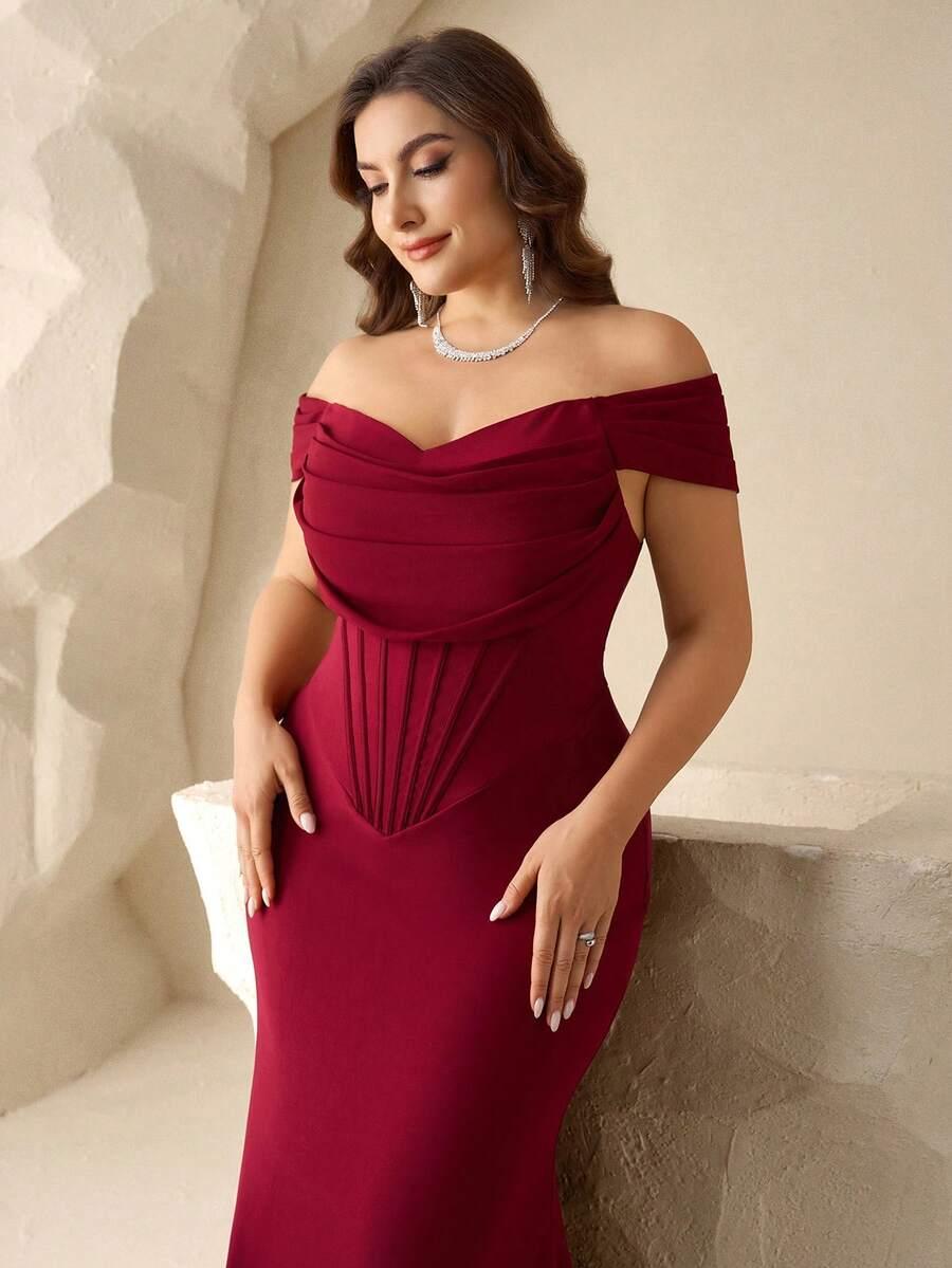 CZERWONA MAXI SUKIENKA