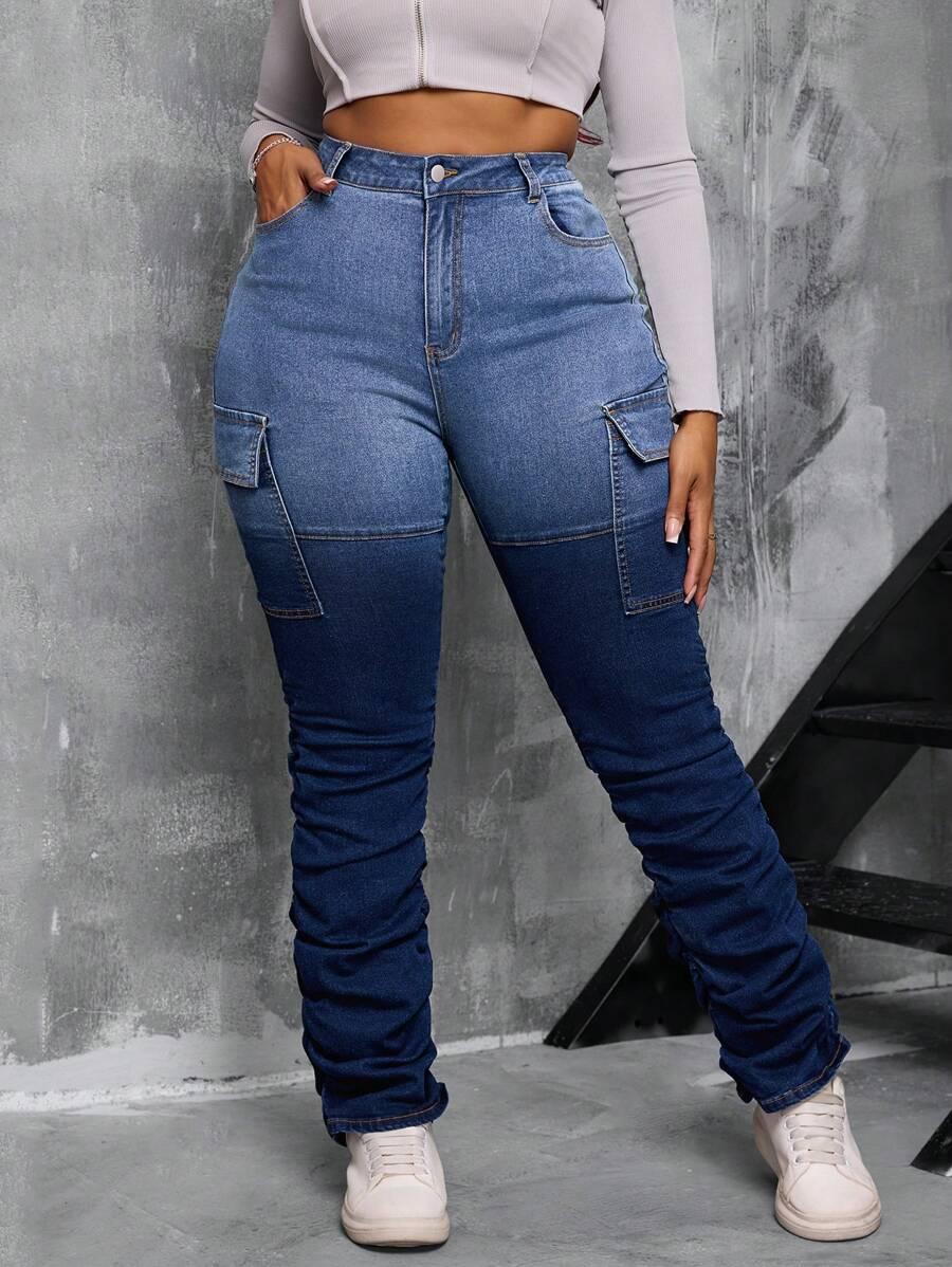 niebieskie spodnie jeans