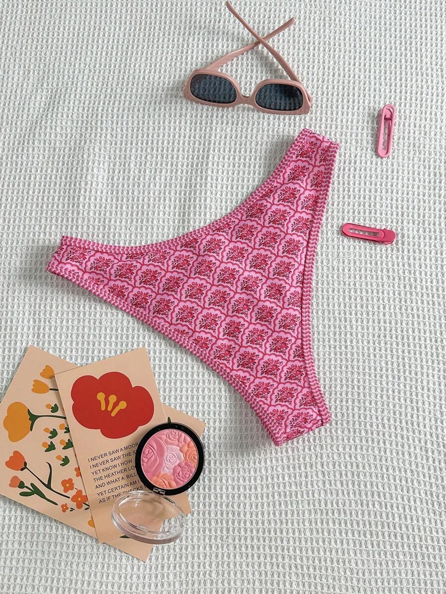 RÓŻOWY DÓŁ OD BIKINI WZÓR 