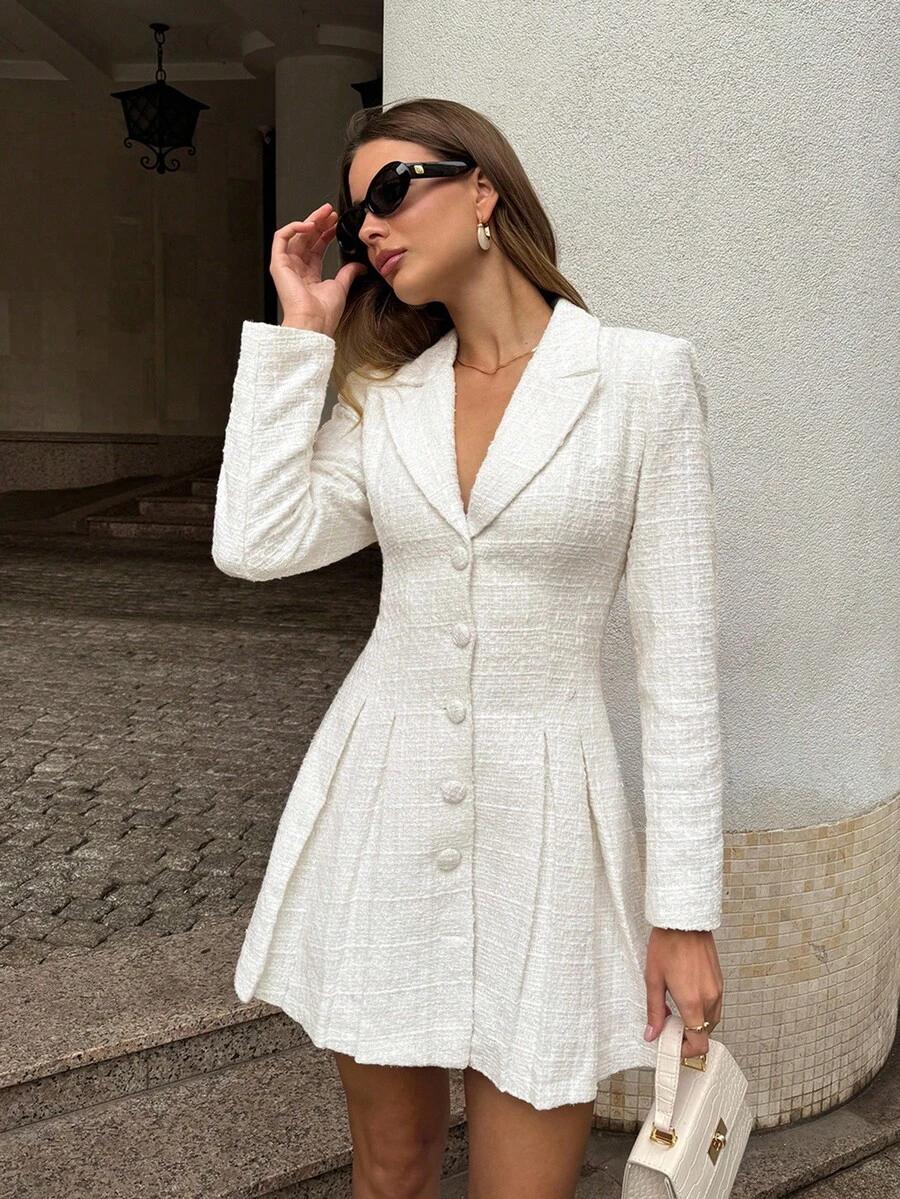 biała mini sukienka 