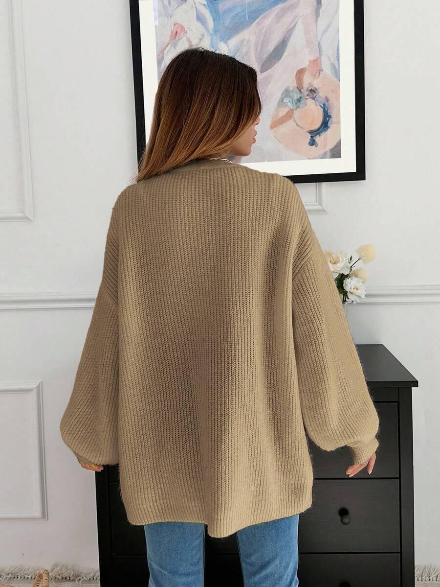 BEŻOWY SWETER NARZUTKA