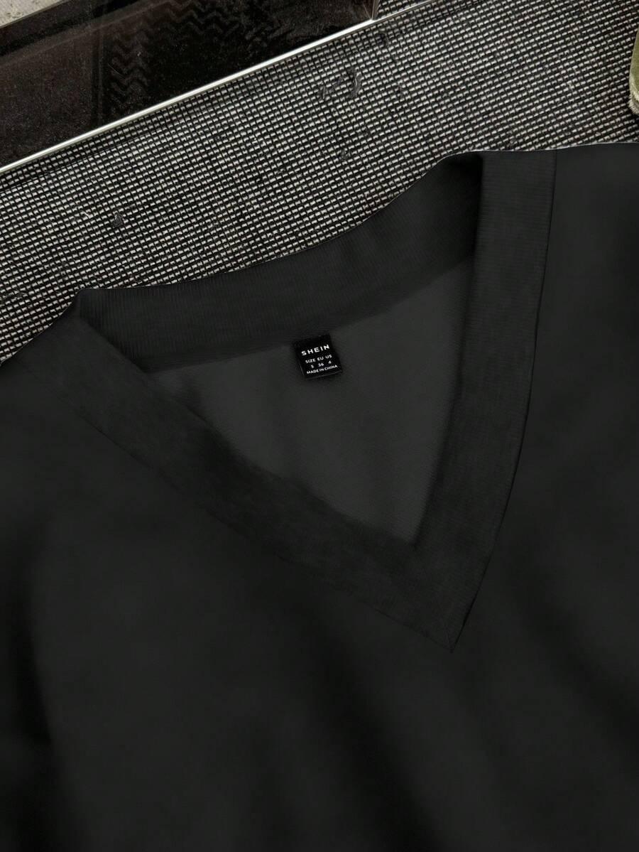 czarna bluza v-neck