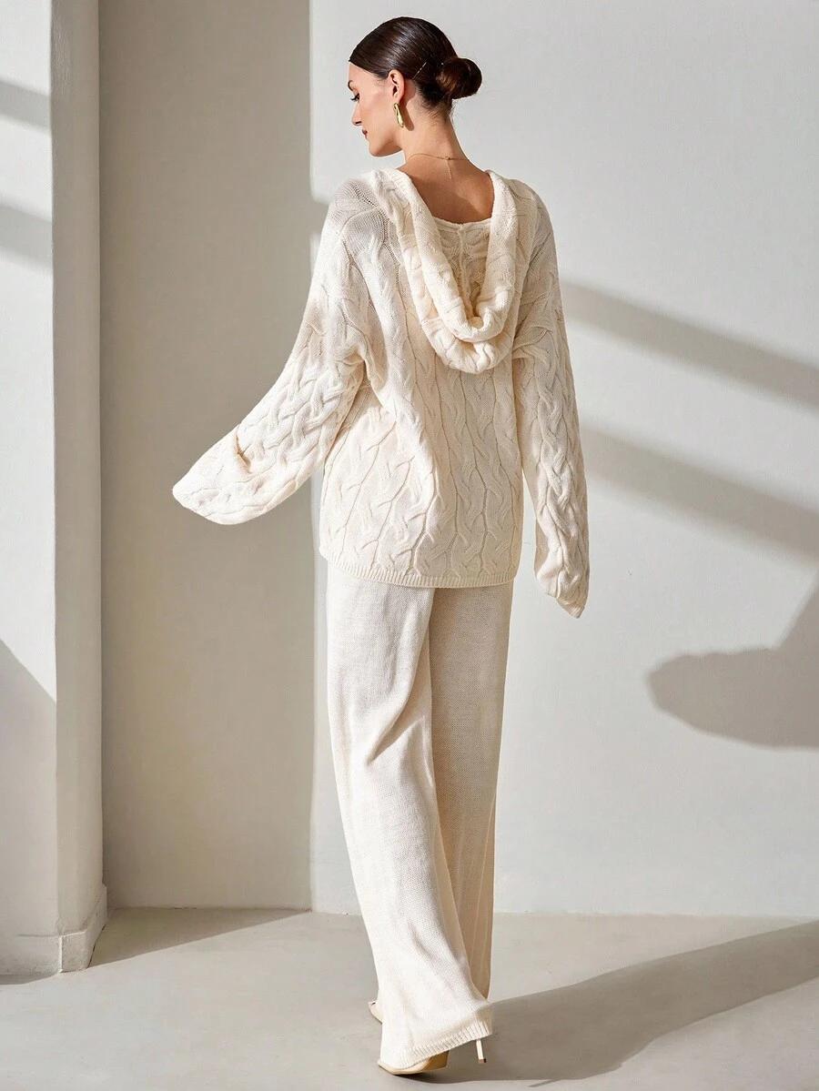 sweter spodnie komplet