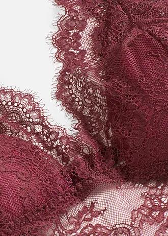 BIUSTONOSZ BRALETTE Z DELIKATNEJ KORONKI