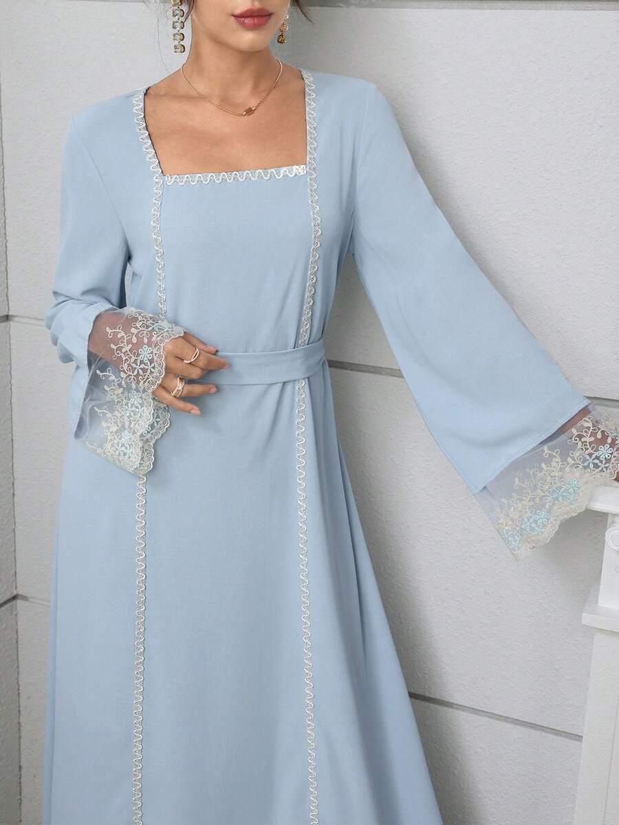 niebieska maxi sukienka