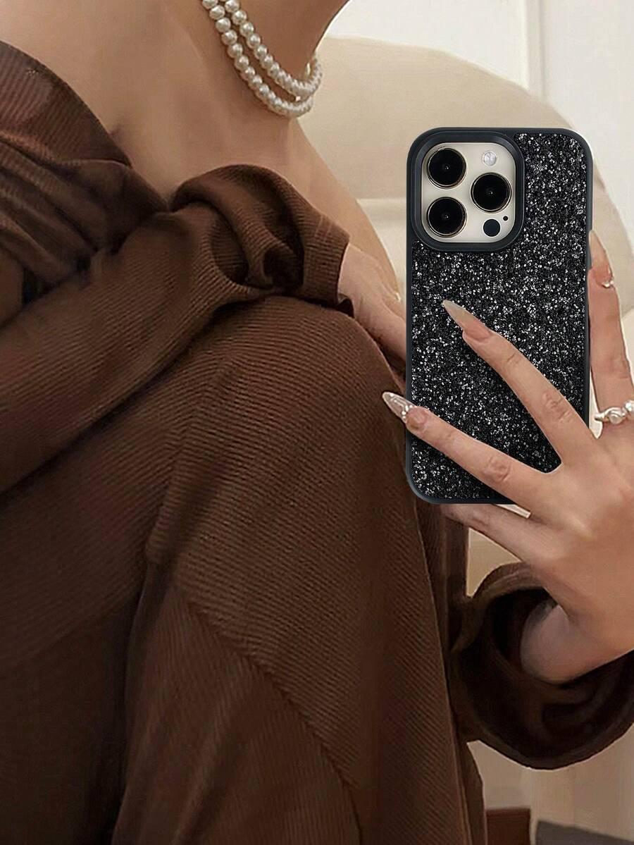 czarne etui na telefon Samsung Galaxy S22