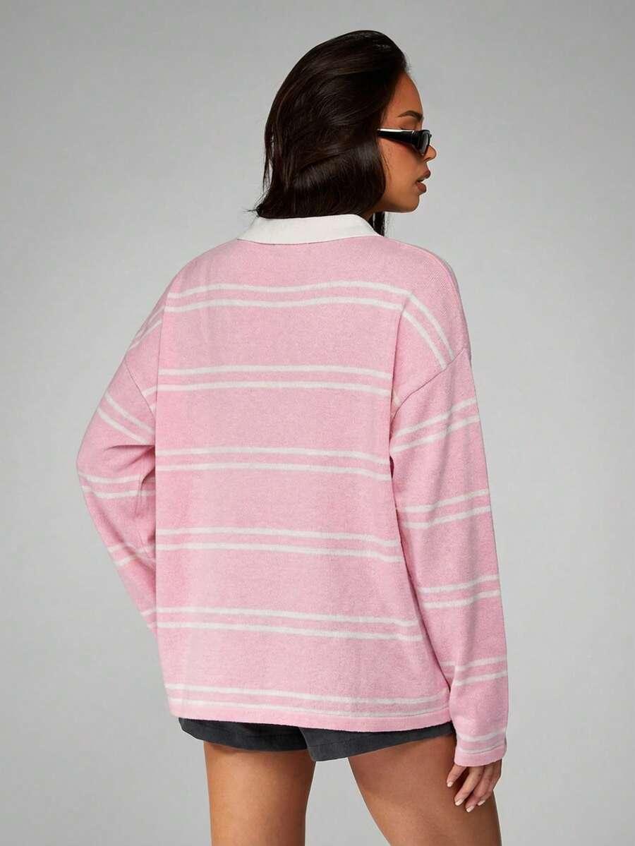 sweter w paski