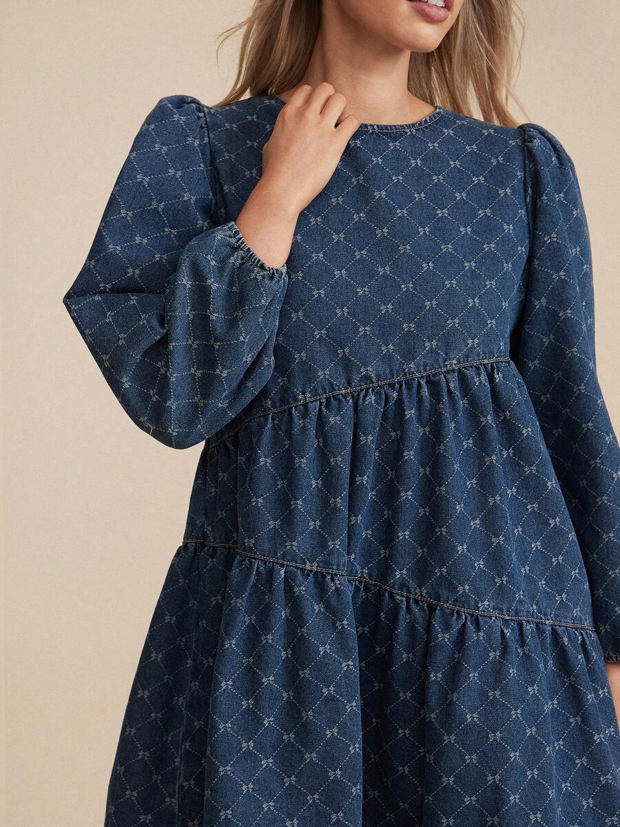niebieska sukienka jeans wzór