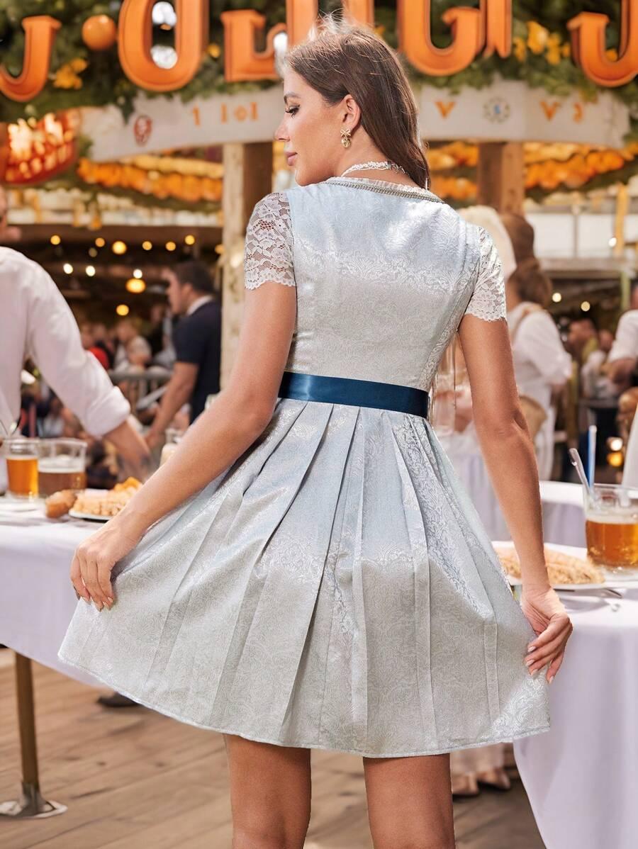 rozkloszowana mini sukienka haft wiązanie 
