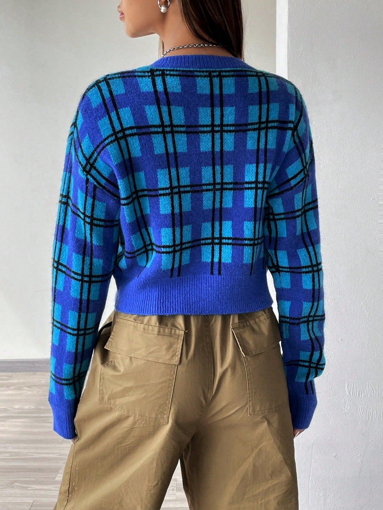 niebieski krótki sweter kratka guziki