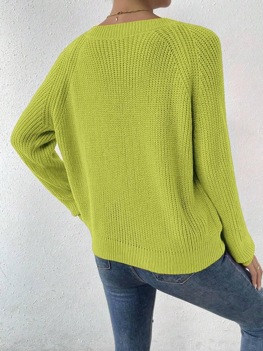 zielony sweter serek 