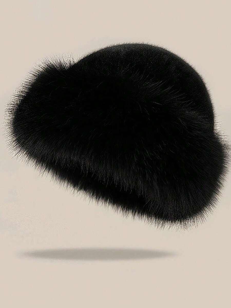 czarna czapka imitacja futra