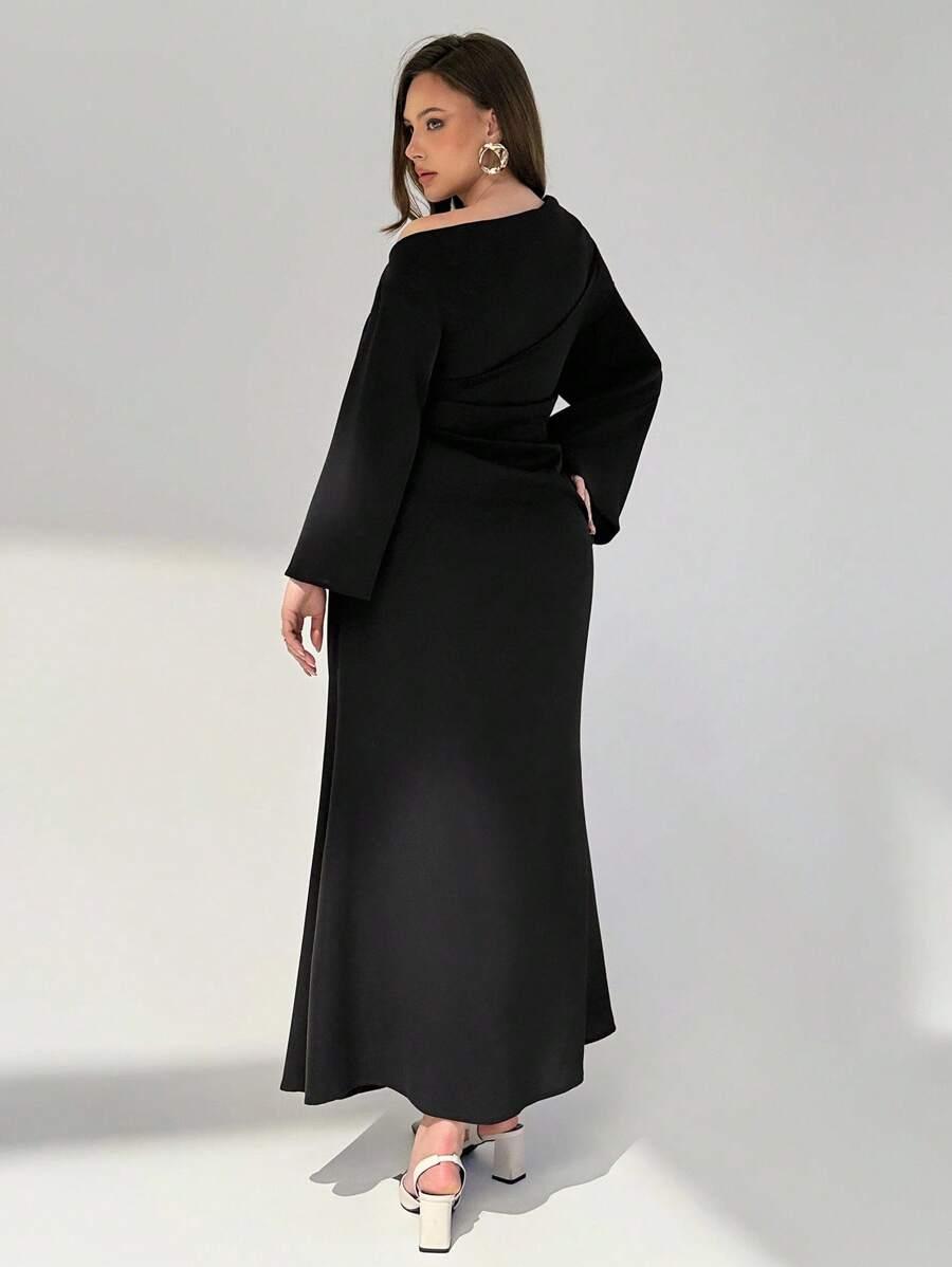 CZARNA MAXI SUKIENKA 