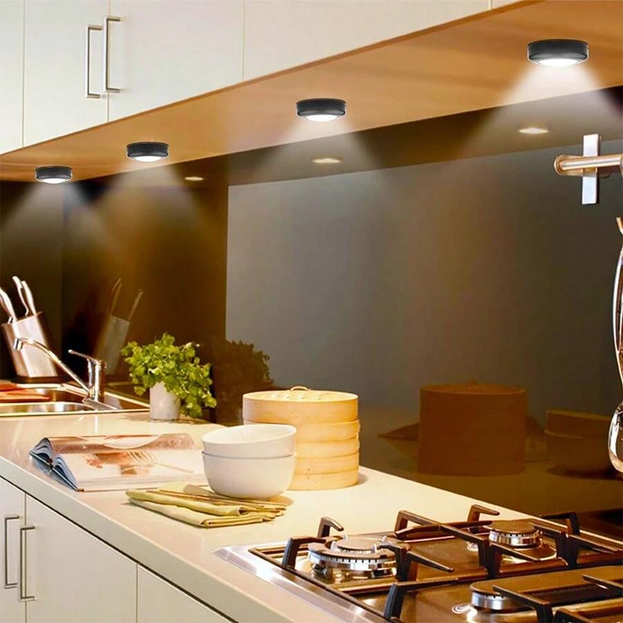 CZARNA LAMPKA NOCNA LED 1SZT.