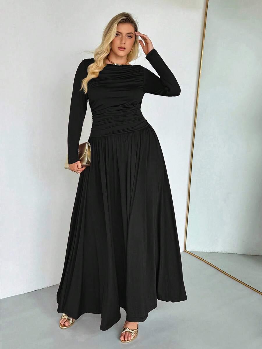 CZARNA MAXI SUKIENKA