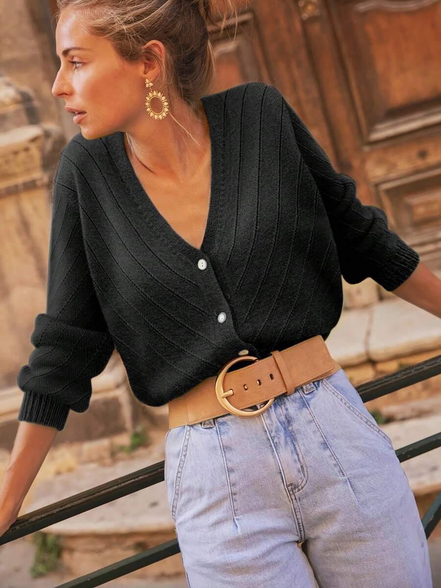  CZARNY SWETER V-NECK GUZIKI
