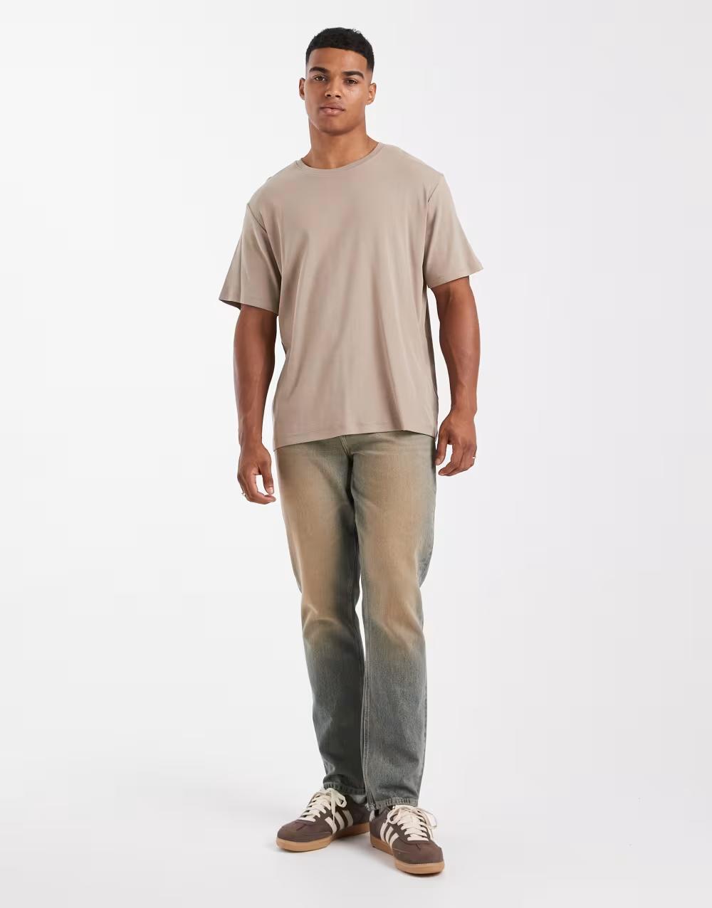 beżowy t-shirt prążki