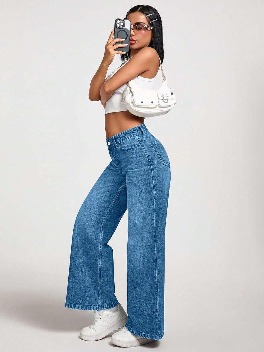 niebieskie spodnie jeans 