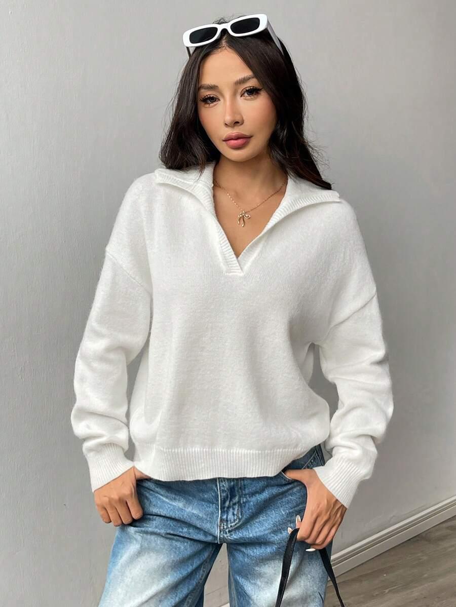 BIAŁY SWETER V-NECK