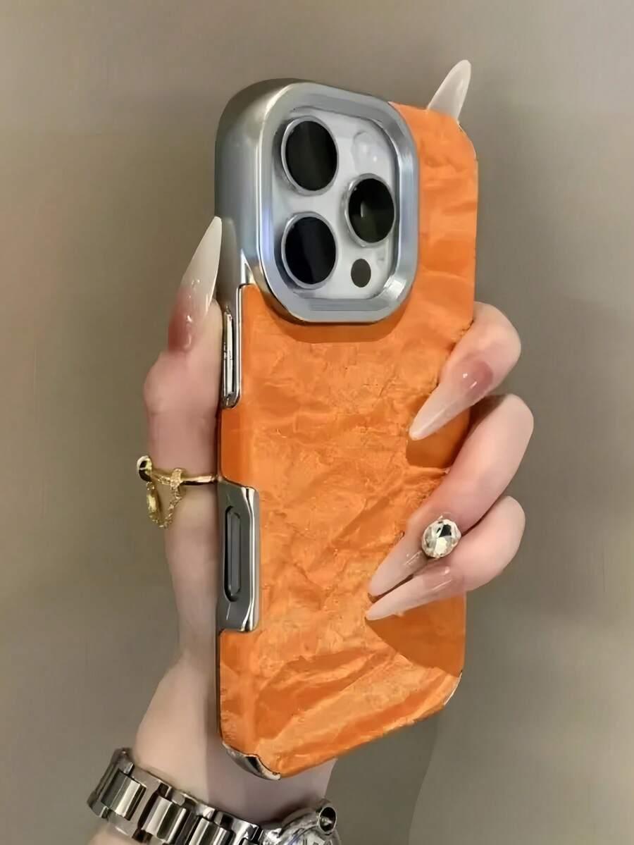 pomarańczowe etui na telefon iphone 12 pro max