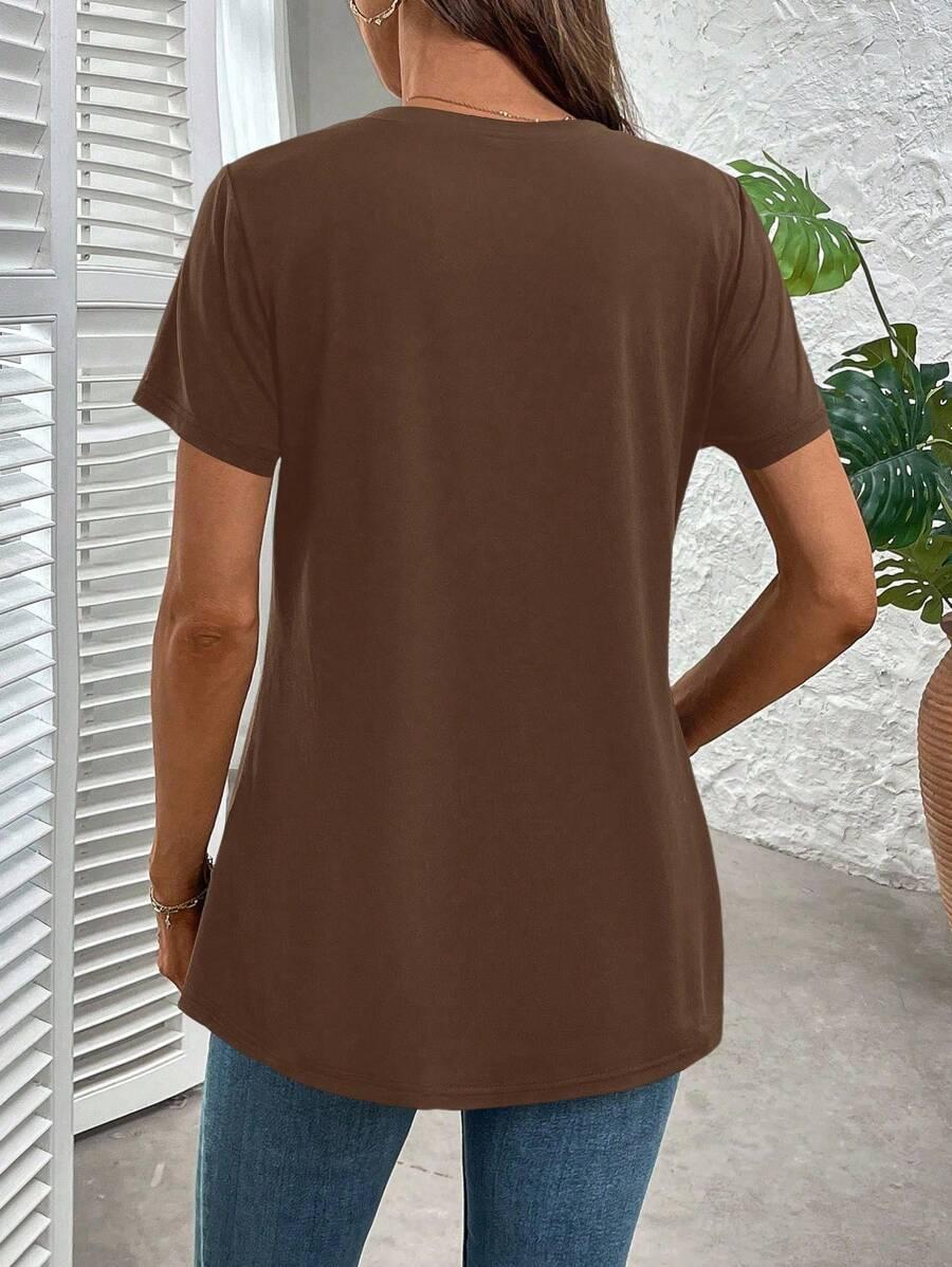 brązowa bluzka v-neck