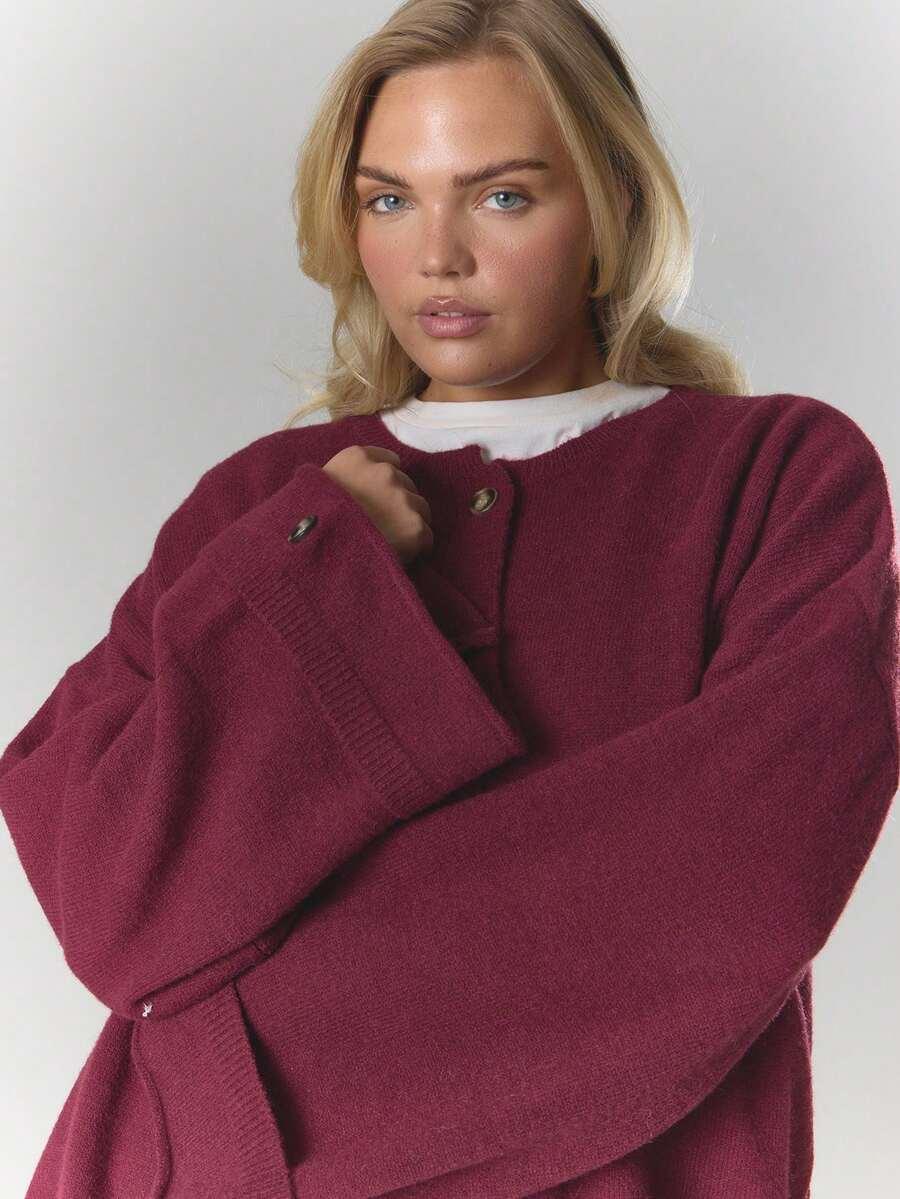 BORDOWY SWETER GUZIKI
