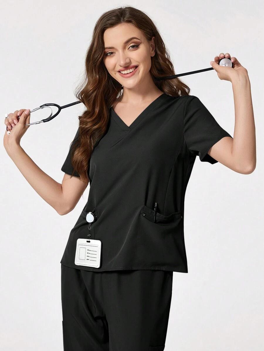 czarna bluzka v-neck