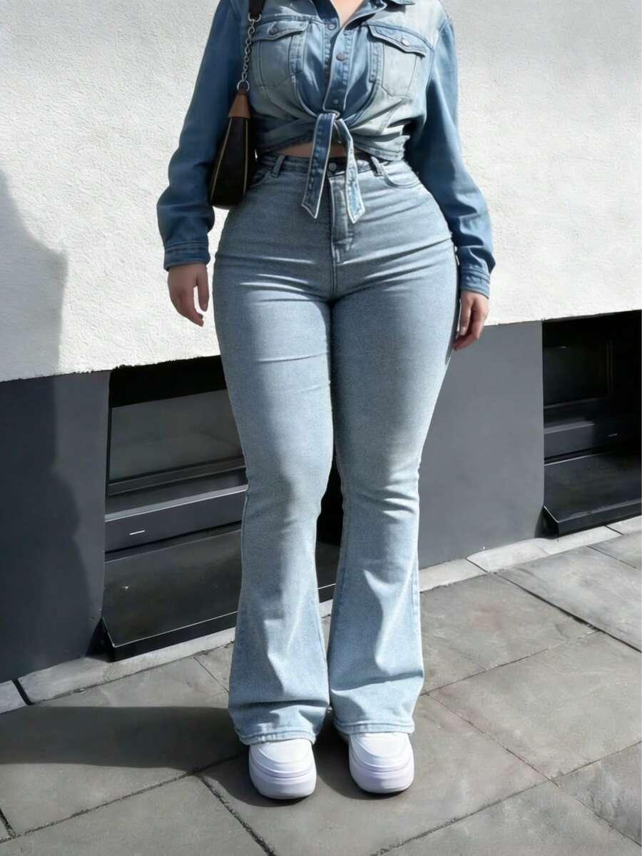 niebieskie spodnie jeans