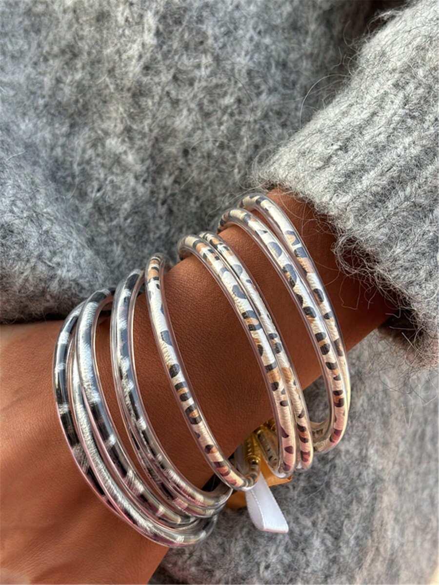 kolorowe bransoletki animal print