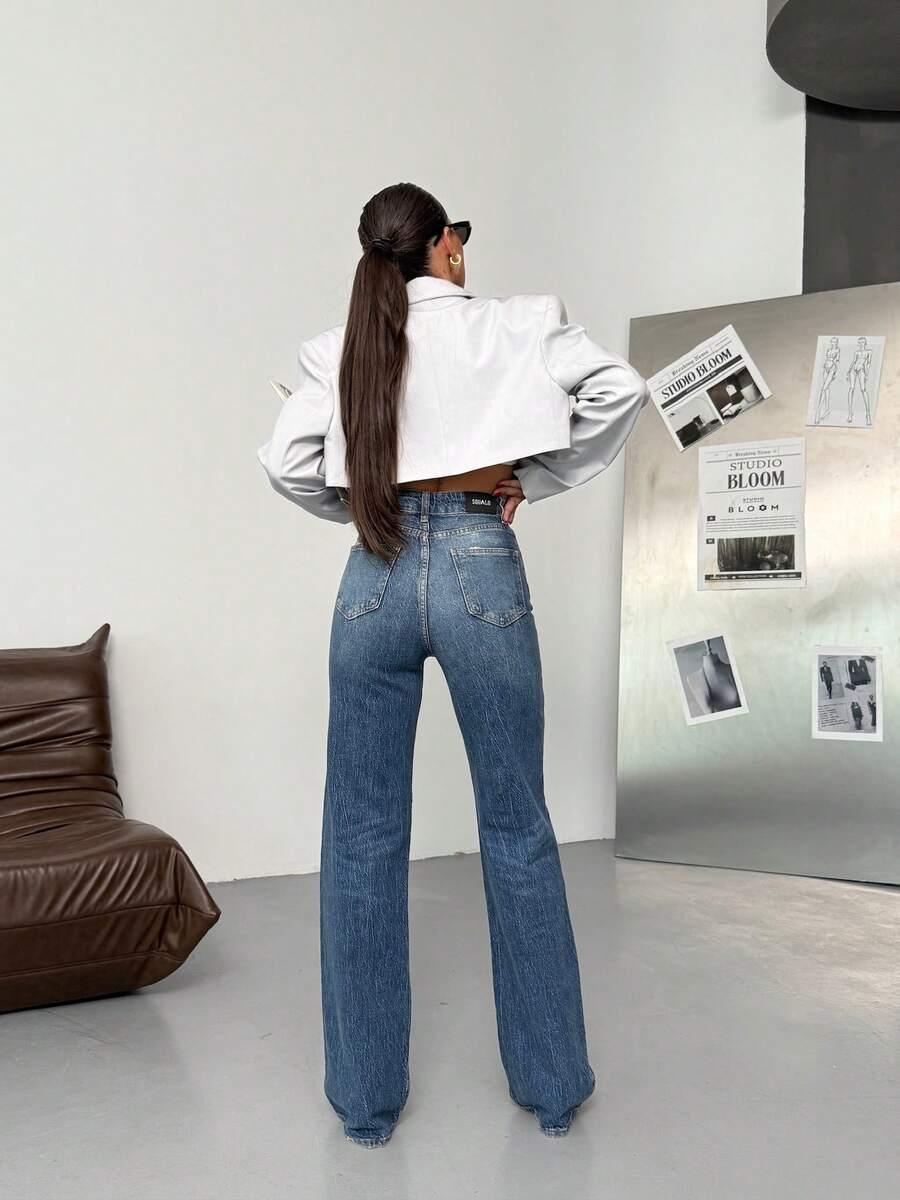 granatowe spodnie jeans 