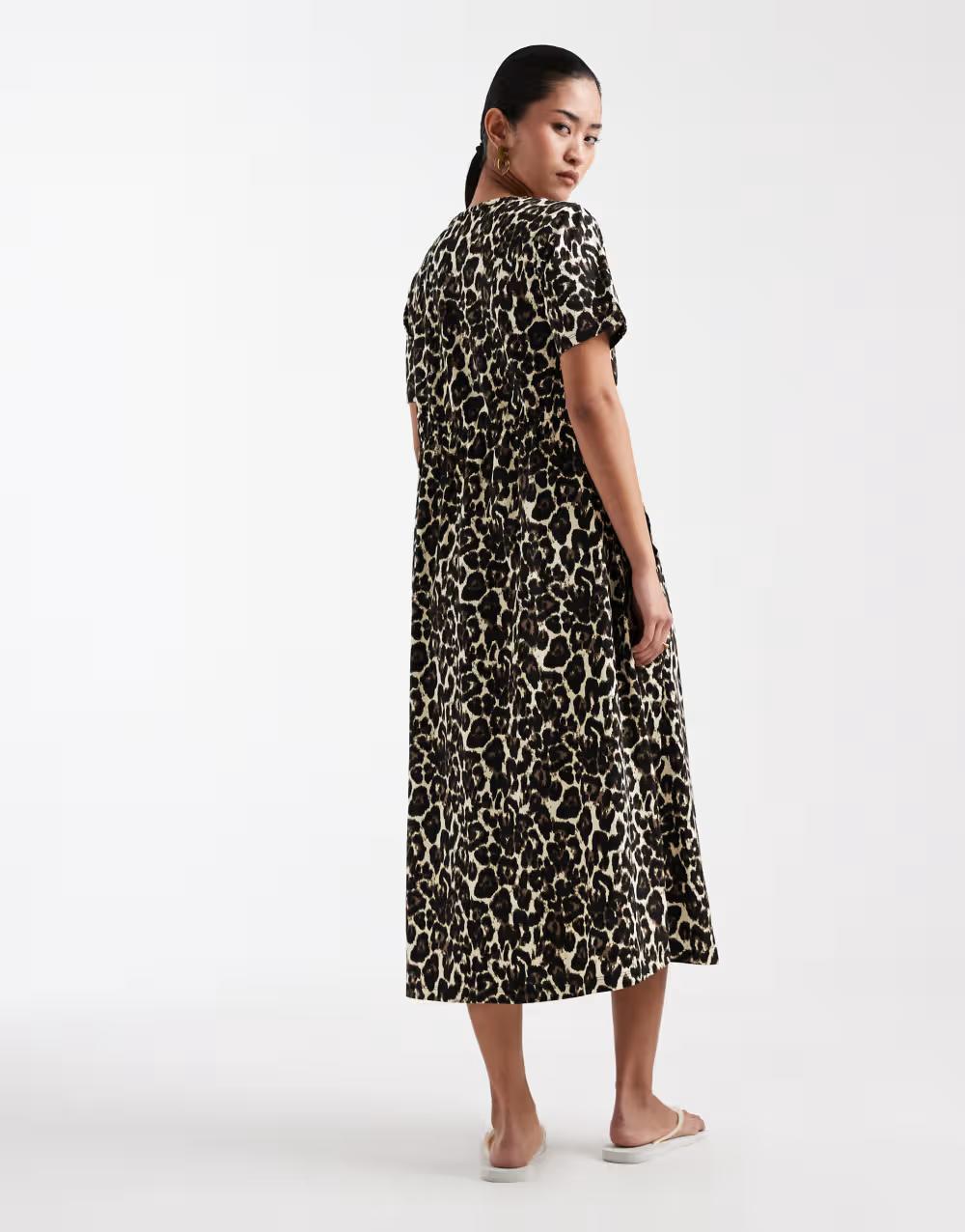 SUKIENKA KRÓTKI RĘKAW ANIMAL PRINT