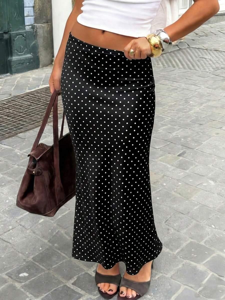 CZARNA MAXI SUKIENKA