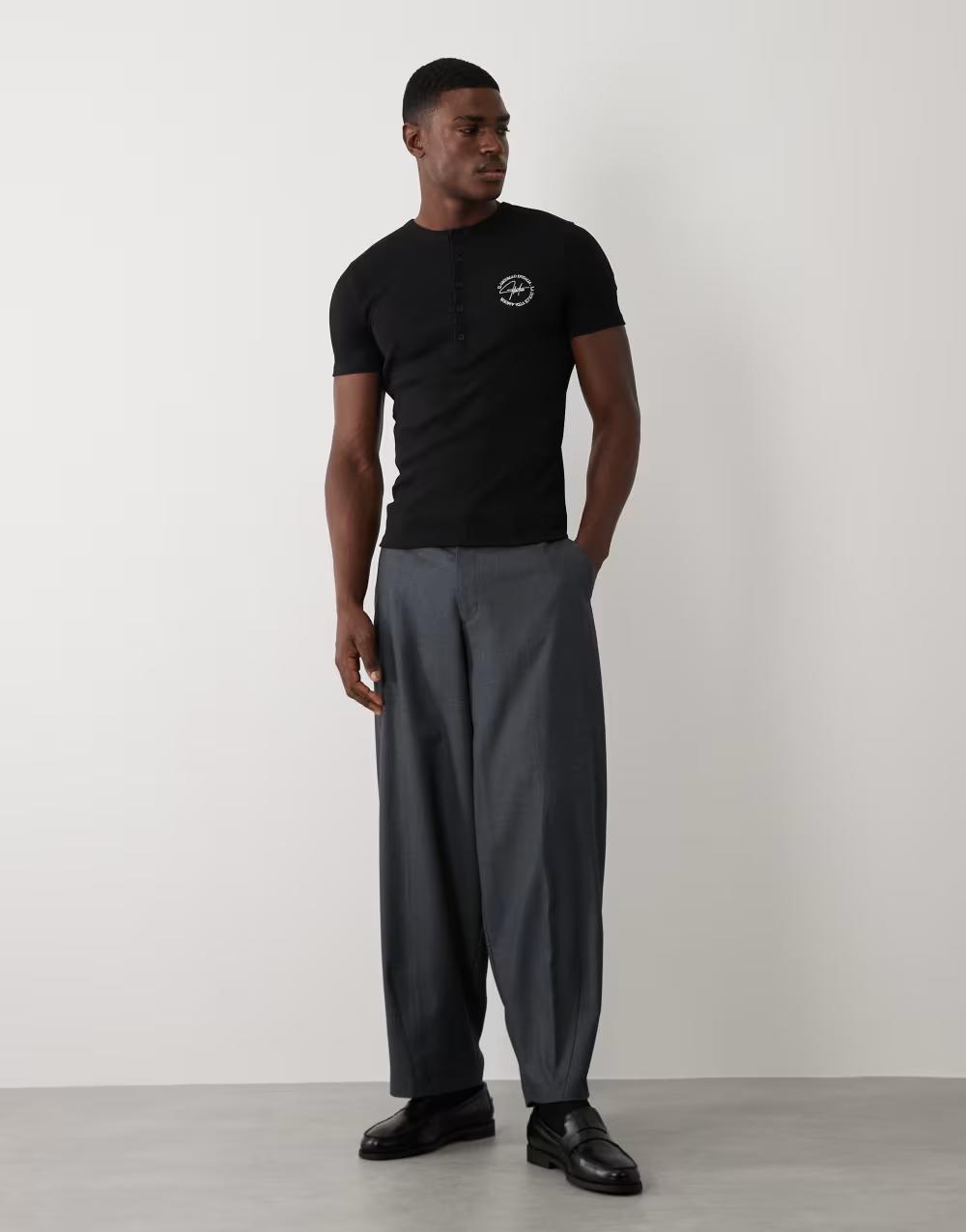 CZARNY  T-SHIRT BASIC