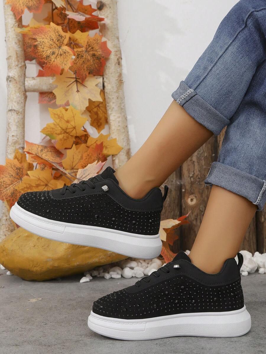 CZARNE BUTY SPORTOWE CEKINY