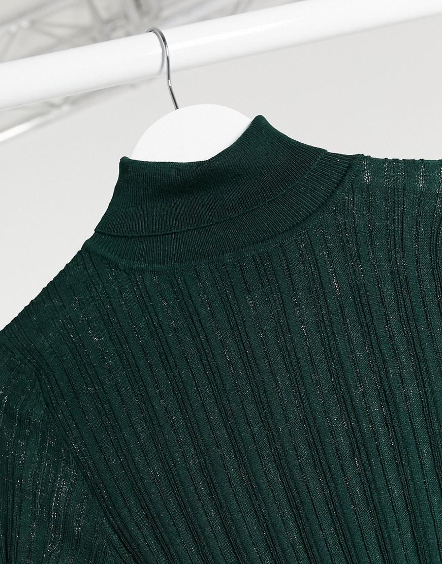zielony dopasowany sweter prążki