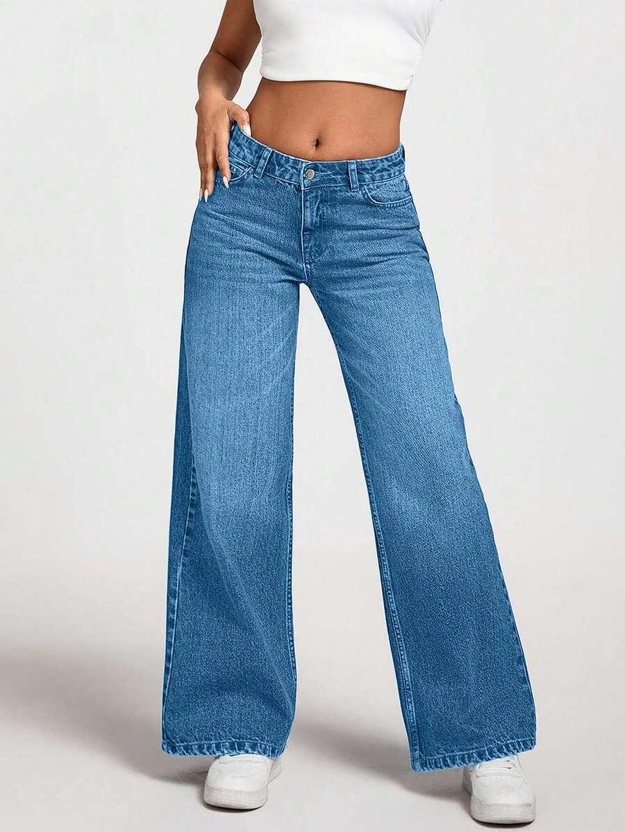 niebieskie spodnie jeans 