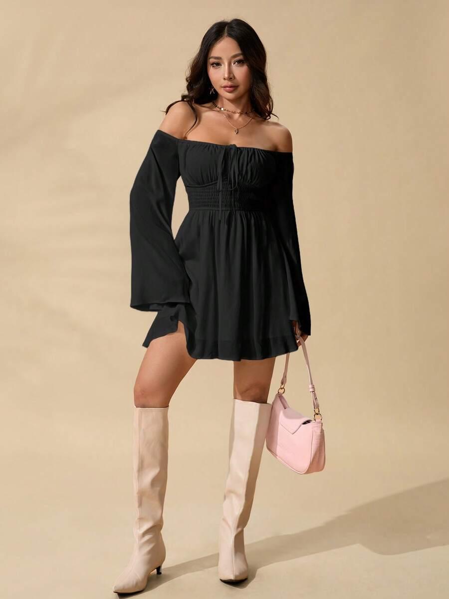 BOHO MINI SUKIENKA Z ODKRYTYMI RAMIONAMI