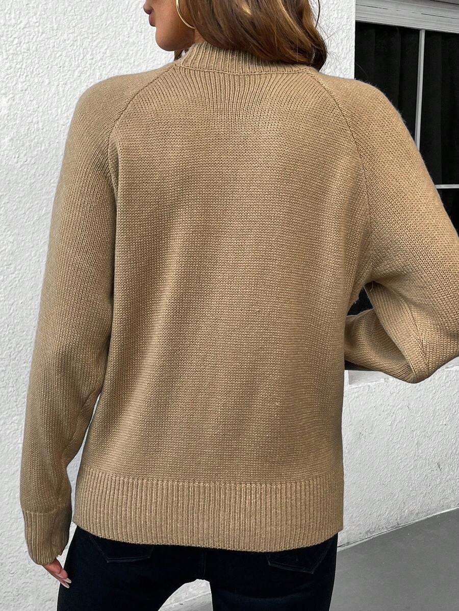  SWETER Z DŁUGIM RĘKAWEM I OKRĄGŁYM DEKOLTEM 