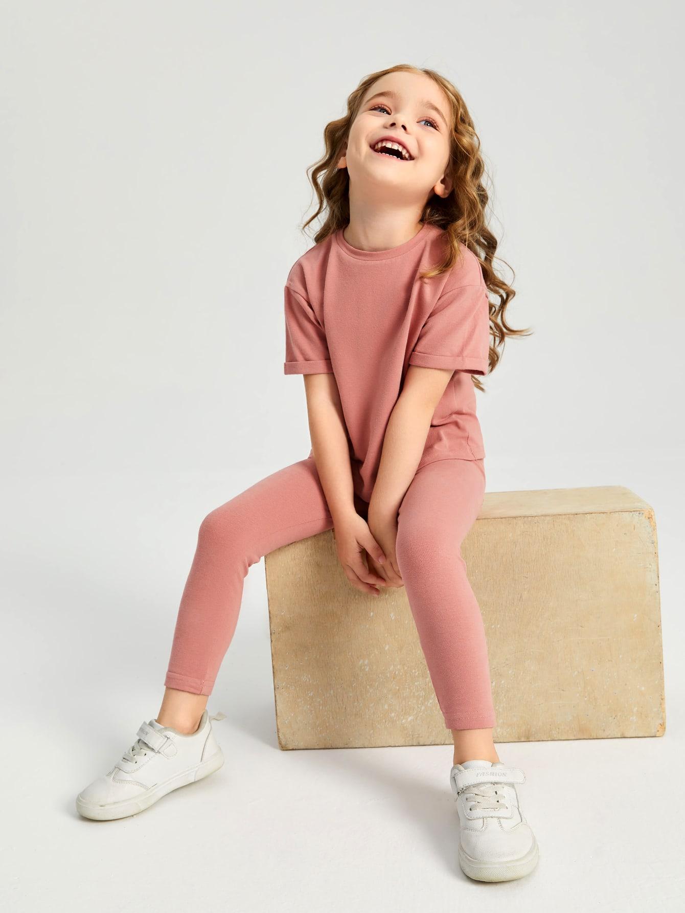 różowy t-shirt basic