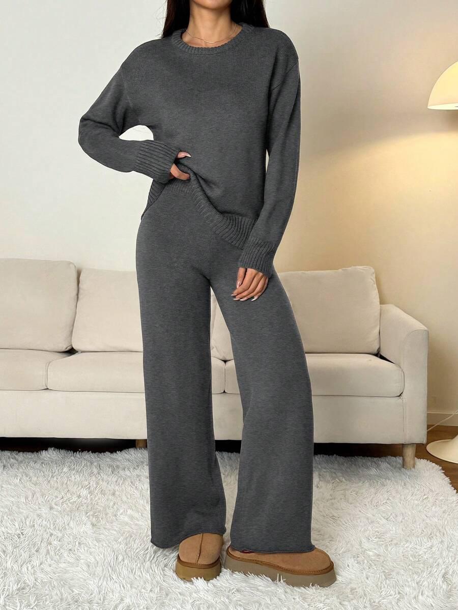 komplet sweter spodnie