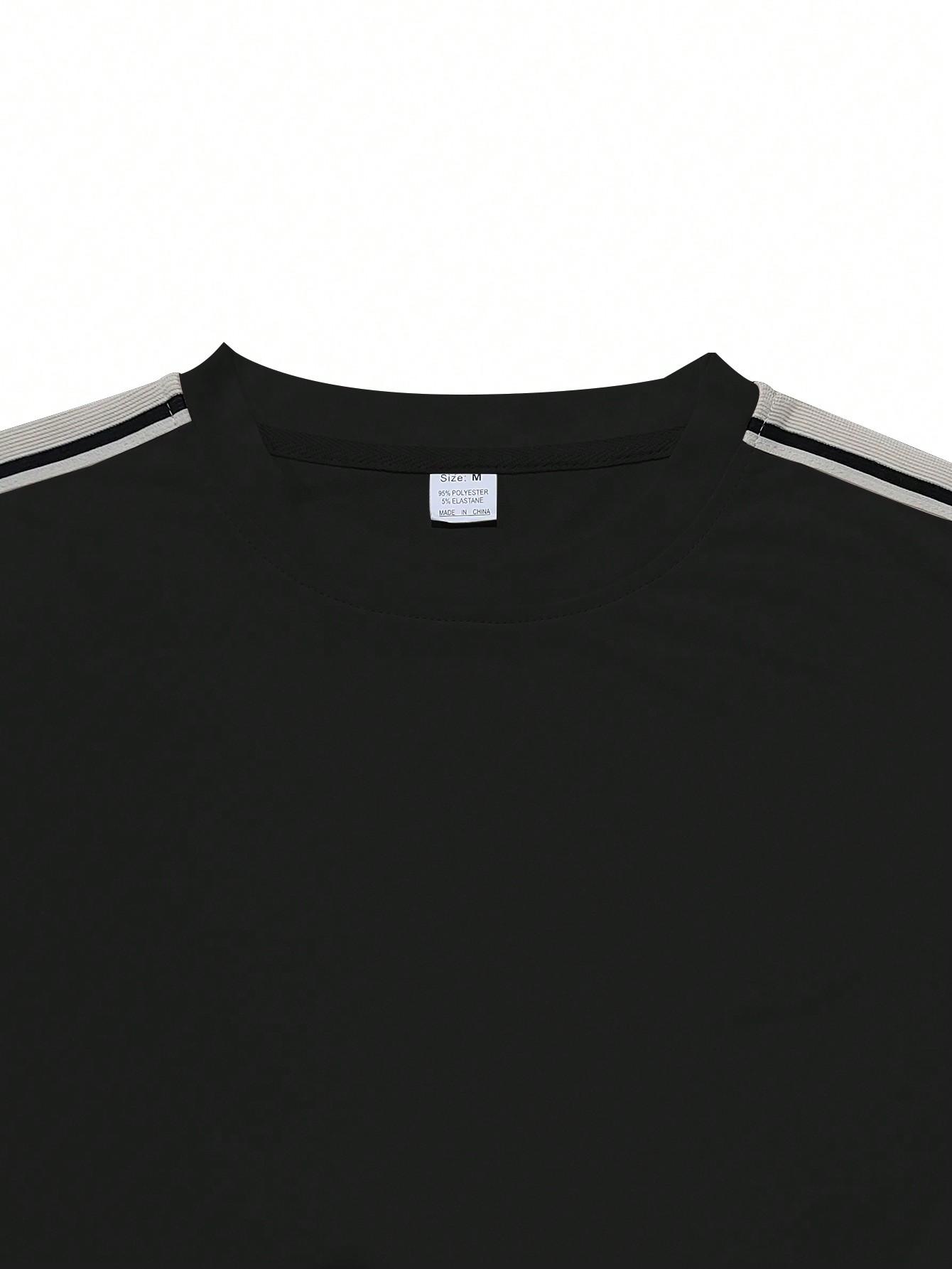 czarny dwuczęściowy komplet spodnie t-shirt