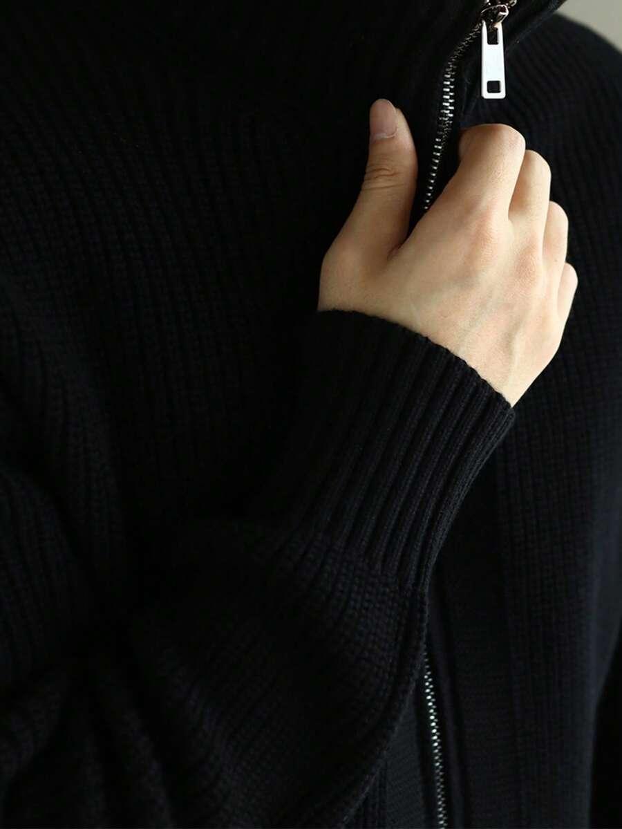 czarny dzianinowy sweter