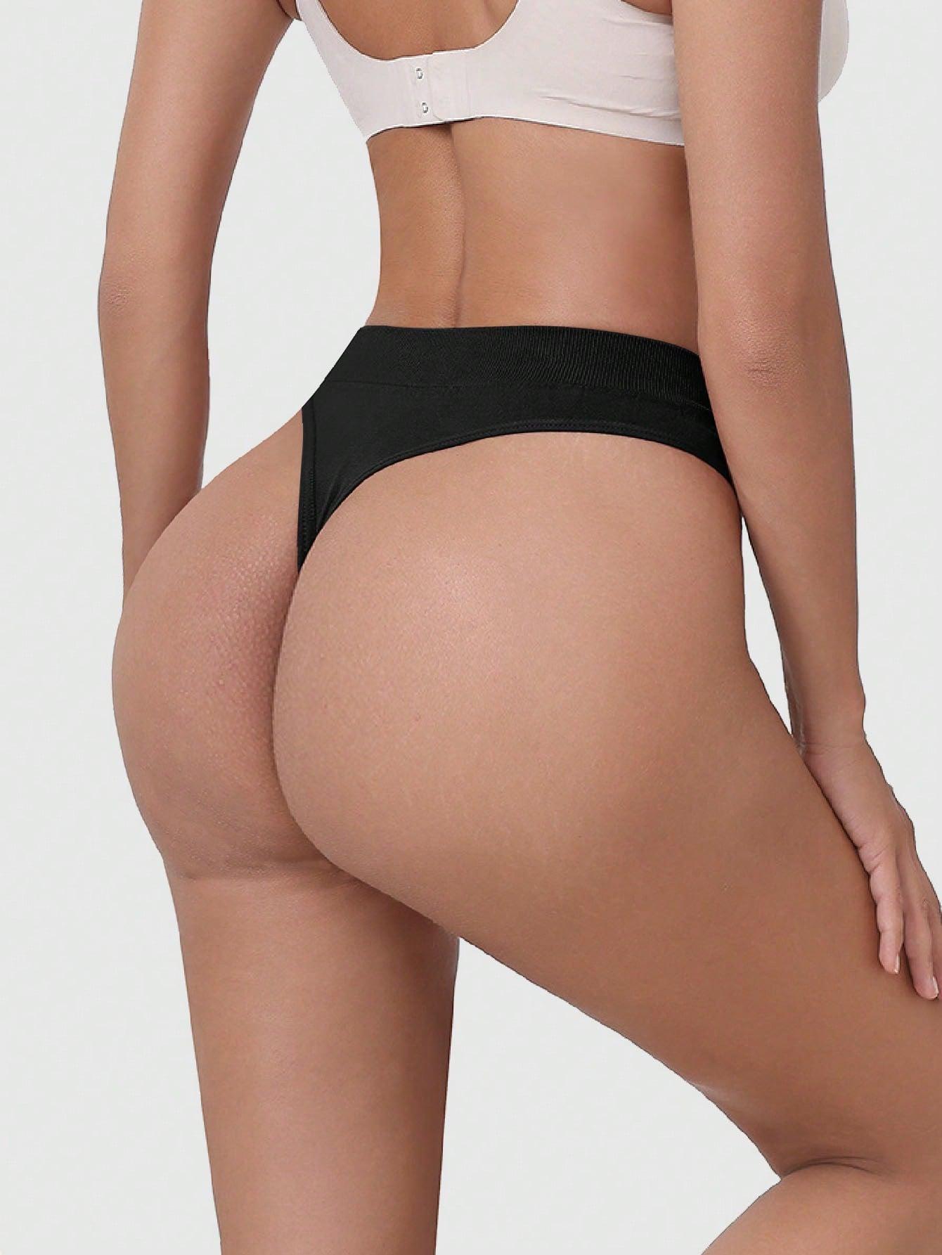 CZARNE MAJTKI STRINGI 4-PACK