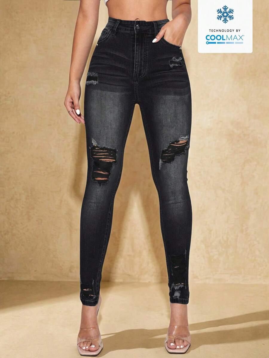 czarne spodnie jeans