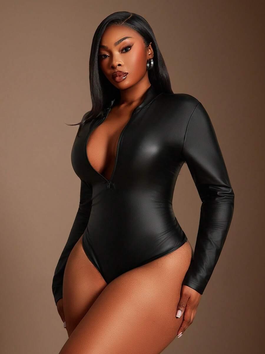 czarne body zip 